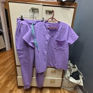Figs M/L Lilac Dawn Set